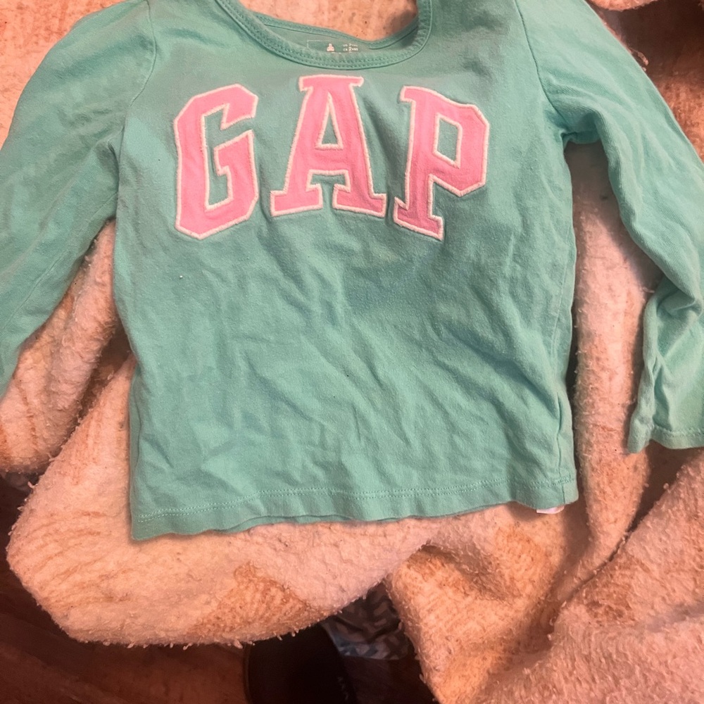 5 for $20 Toddler baby gap long sleeve shirt